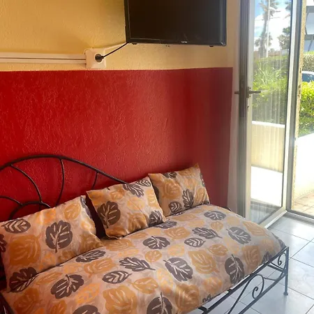 In Heliovillage, Naturiste Village, South Of France Villa *